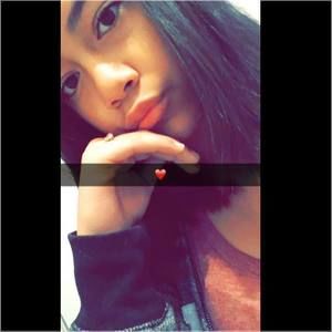 Meet your Posher, Kassandra