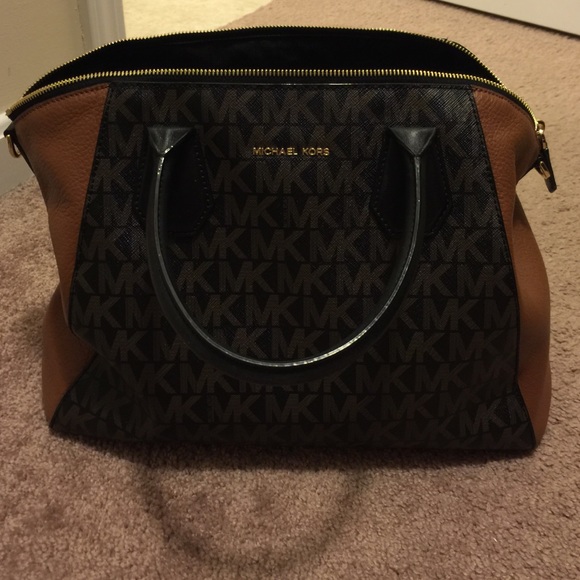 Authentic Michael Kors Bag