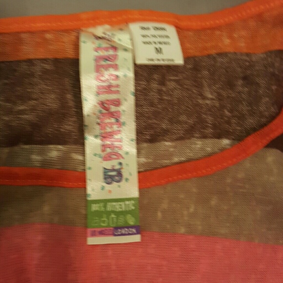 Top - Picture 2 of 2