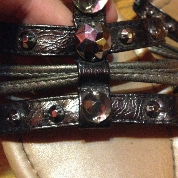 Sandals - Picture 2 of 4