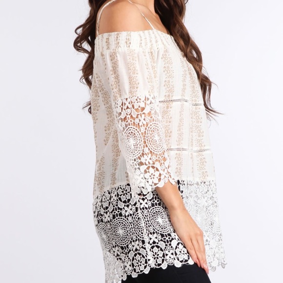 Off the Shoulder Top - Picture 3 of 4