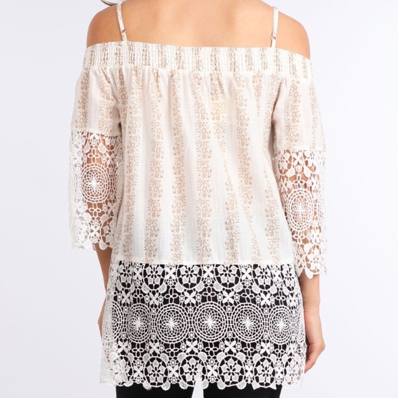 Off the Shoulder Top - Picture 4 of 4