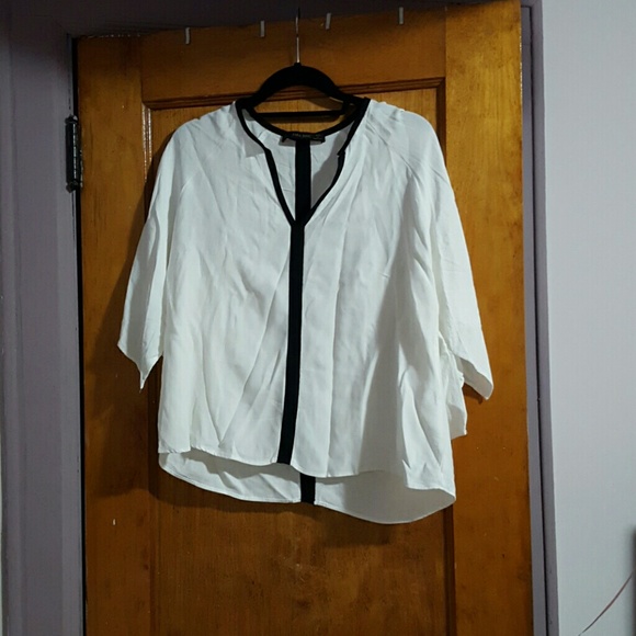 Zara flowy top