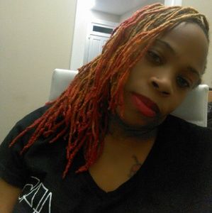 Meet your Posher, Kenyotta