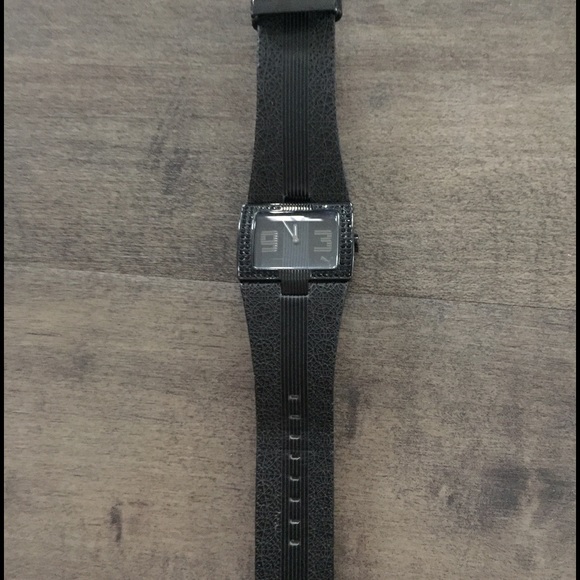 Puma analog watch with black rhinestones - Picture 2 of 3