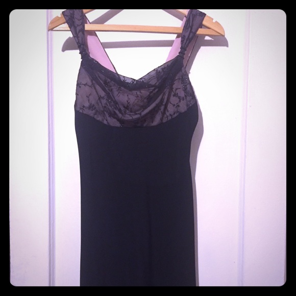 Donna Ricco little black dress