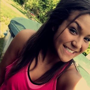 Meet your Posher, Cara