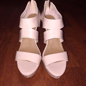 💥SALE💥Steve Madden Nude Heels