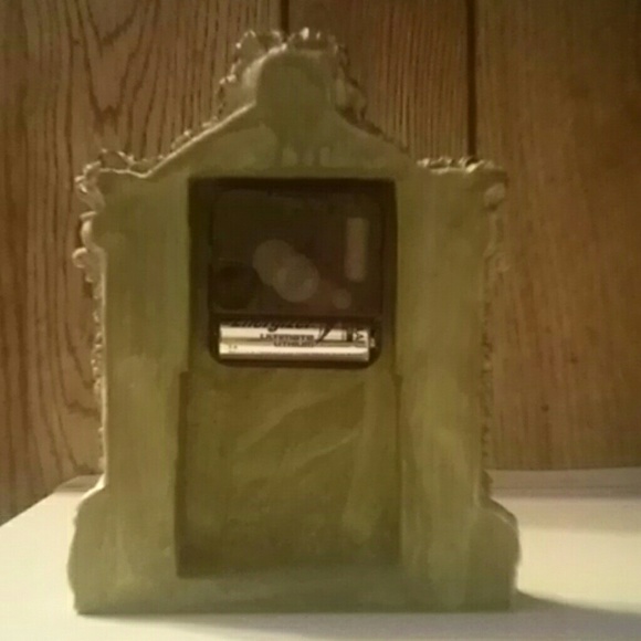 Angel clock - Picture 2 of 2