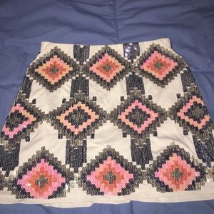 Brand new south moon under skirt