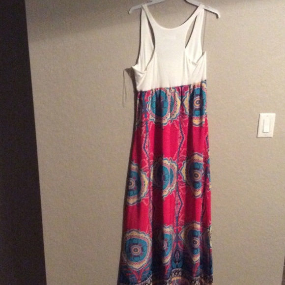 Maxi Dress - Picture 4 of 4