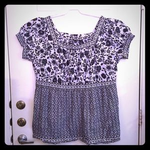 Black and white patterned top