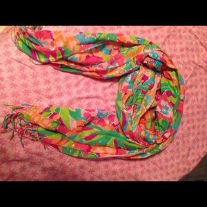 Lilly scarf