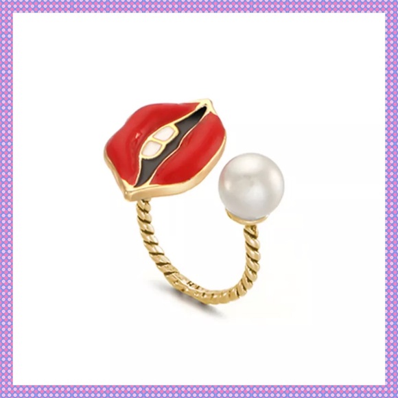 💋RED Lips & Faux Pearl Gold Ring