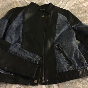 Jean Jacket with Leather Detail.
