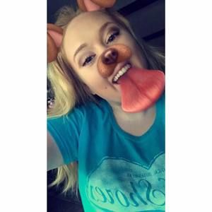 Meet your Posher, Makayla