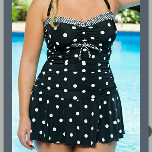 Swimsuit - Picture 3 of 3