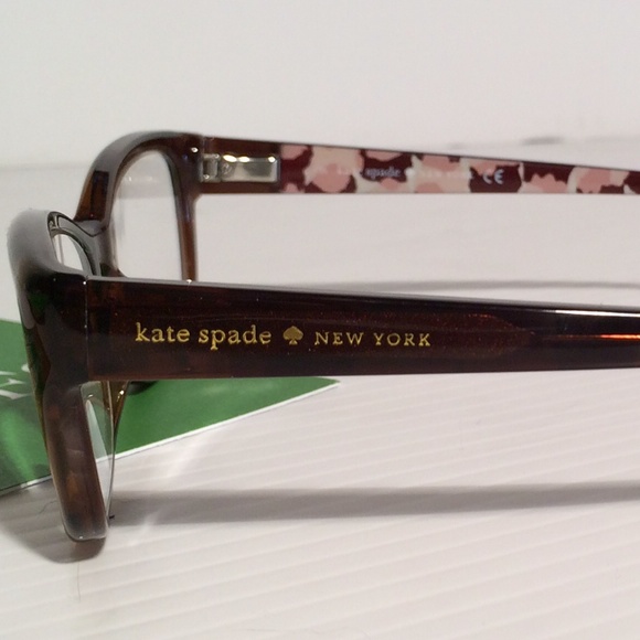 Price Drop!❤️Kate Spade +1.50 Reading Glasses - Picture 2 of 4