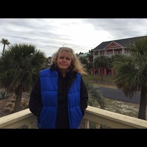 Meet your Posher, Lisa