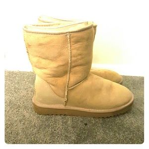 Ugg classic short