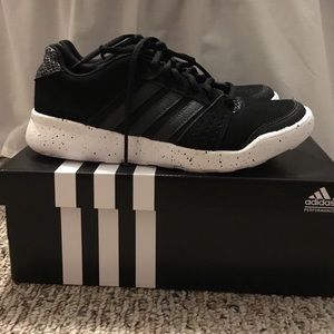 Adidas Training Essential Fun