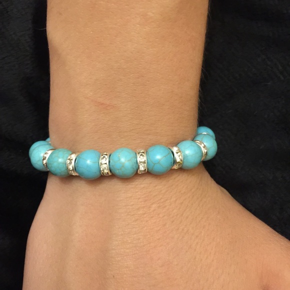 Turquoise stretch bead bracelet - Picture 1 of 1
