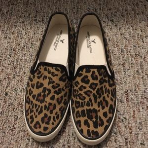 Leopard Print Slip-on Shoes