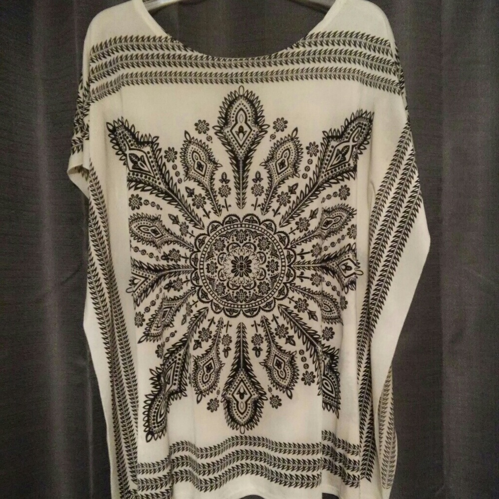 Boho CLEO Cream & Black Tunic w/ rope belt