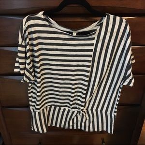 GAP striped knot detail top