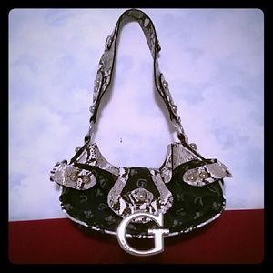 ADORABLE GUESS SHOULDER BAG, MONOGRAMMED FABRIC