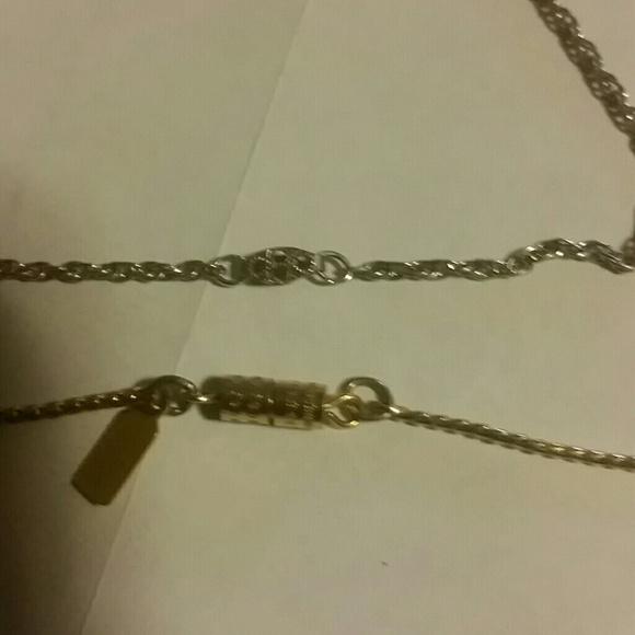(2) necklas - Picture 4 of 4