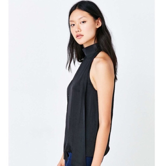 {alice ritter x uo} ginette silky tie blouse - Picture 2 of 4
