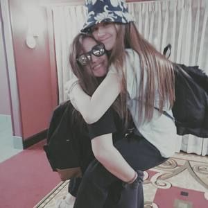 Meet your Posher, Casey