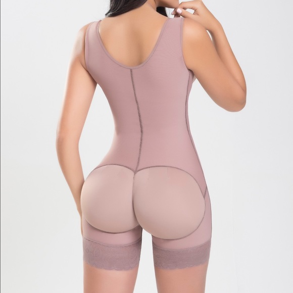 Faja colombiana post quirurjica, posr surgery - Picture 3 of 4