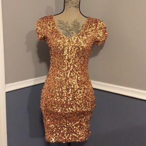 ⚡️⚡️Gold Sequin Roaring 20s Party dress!