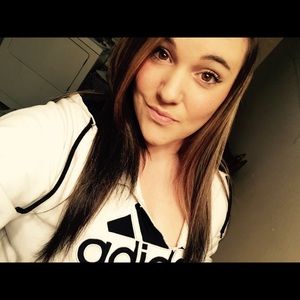 Meet your Posher, Kara