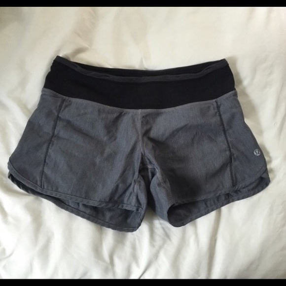 Lululemon shorts size 4