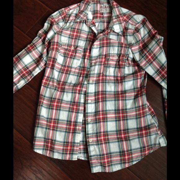 Old Navy Plaid women's shirt