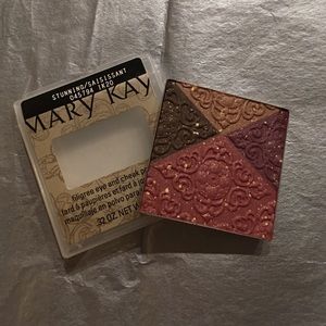 Mary Kay Filigree Eye & Cheek Powder in Stunning.