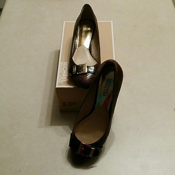 Michael Kor shoes