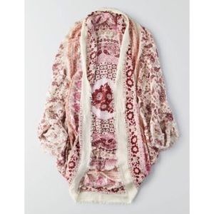 NWT American Eagle Floral Kimono