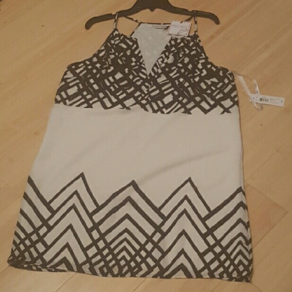 Bisou Bisou off-white/black sleeveless dress