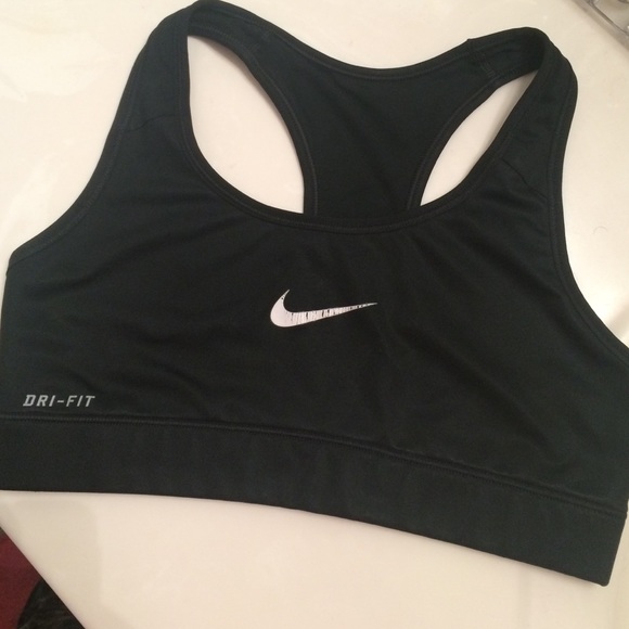 NIKE DRI-FIT sports bra