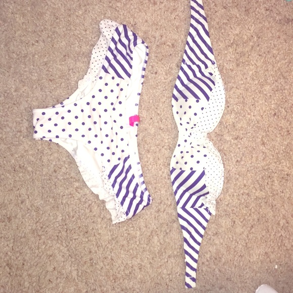 Victoria's Secret bikini