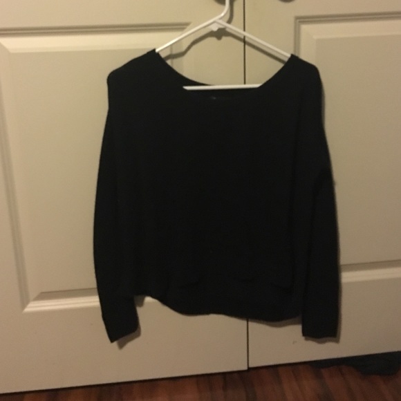Black Lightweight Cropped Sweater
