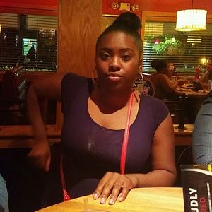 Meet your Posher, Tanesha