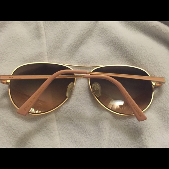 Steve Madden aviators - Picture 1 of 3