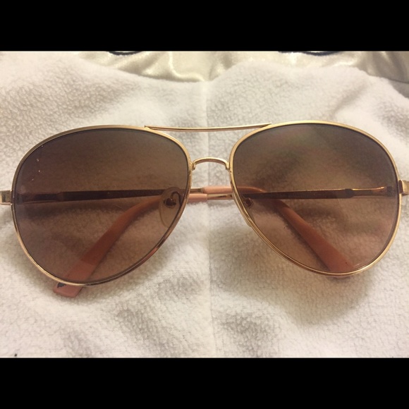 Steve Madden aviators - Picture 2 of 3