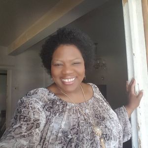 Meet your Posher, Lavore