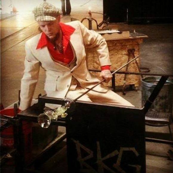 Meet your Posher, George - Picture 1 of 1